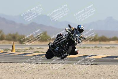 media/Oct-02-2025-Racers Edge (Thu) [[2c91cb6ab3]]/3-B Group/Session 5-Turn 15 (215pm)/